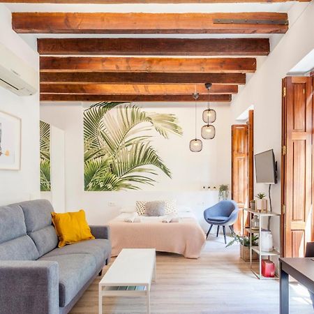 Modern Flat By Mercado Central In Ciutat Vella บาเลนเซีย ภายนอก รูปภาพ